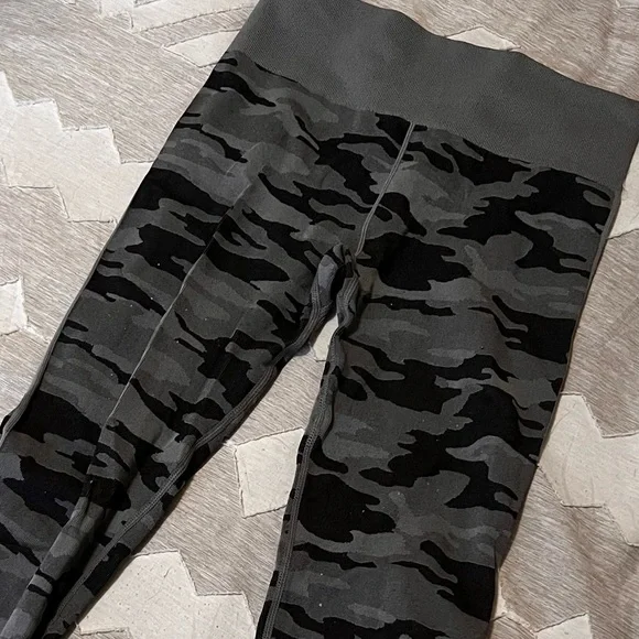 Ryka Full Length Seamless-ish CAMO Leggings